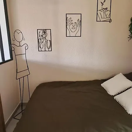 2 Personnes à La Marina Avec Superbe Vue - Terrasse Et Parking Privé * Saint-Cyprien (Pyrenees-Orientales)