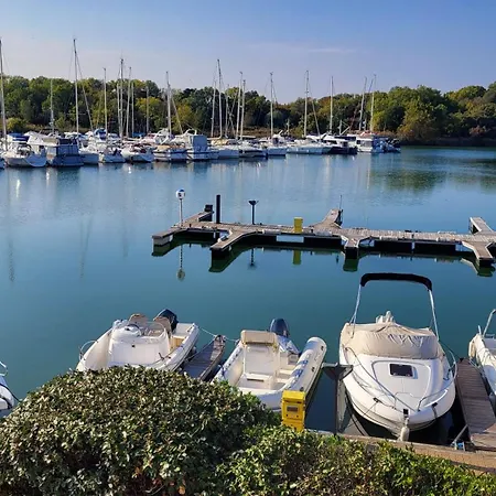 2 Personnes A La Marina Avec Superbe Vue - Terrasse Et Parking Prive * סן סיפריאן