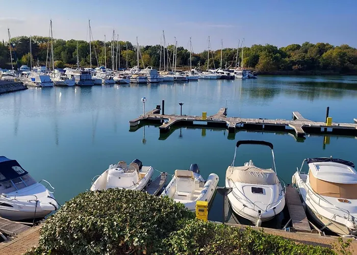 2 Personnes A La Marina Avec Superbe Vue - Terrasse Et Parking Prive * Saint-Cyprien (Pyrenees-Orientales)